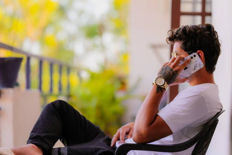 Welke baan houdt geen contact met mensen in?